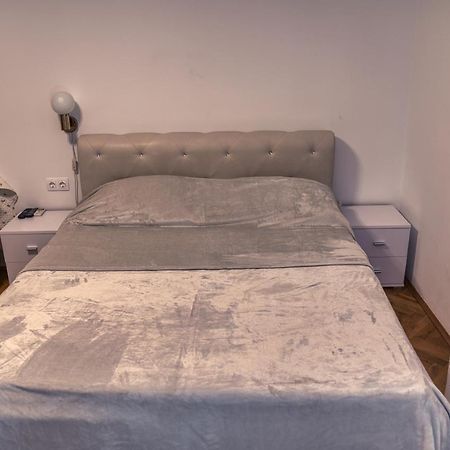 דוברובניק Guesthouse Victoria II מראה חיצוני תמונה