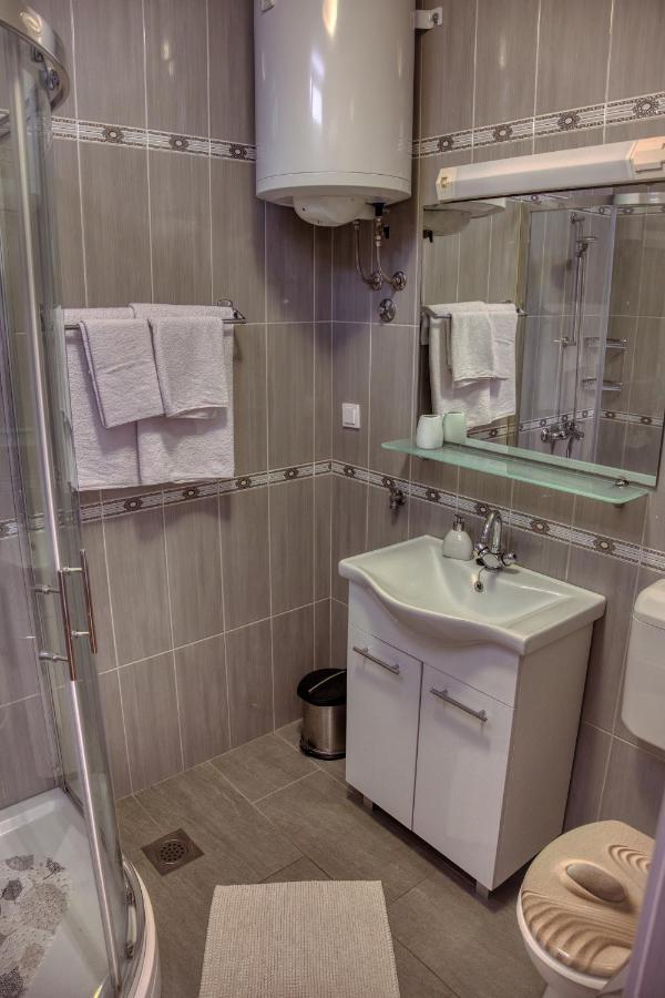 דוברובניק Guesthouse Victoria II מראה חיצוני תמונה