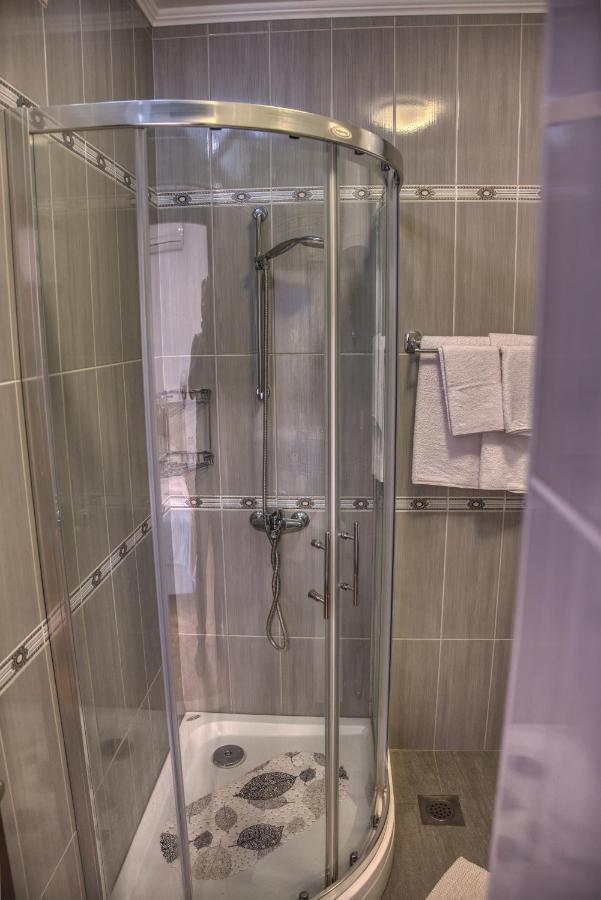 דוברובניק Guesthouse Victoria II מראה חיצוני תמונה