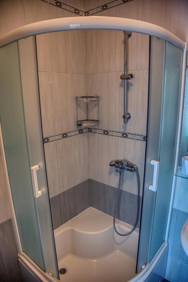 דוברובניק Guesthouse Victoria II מראה חיצוני תמונה