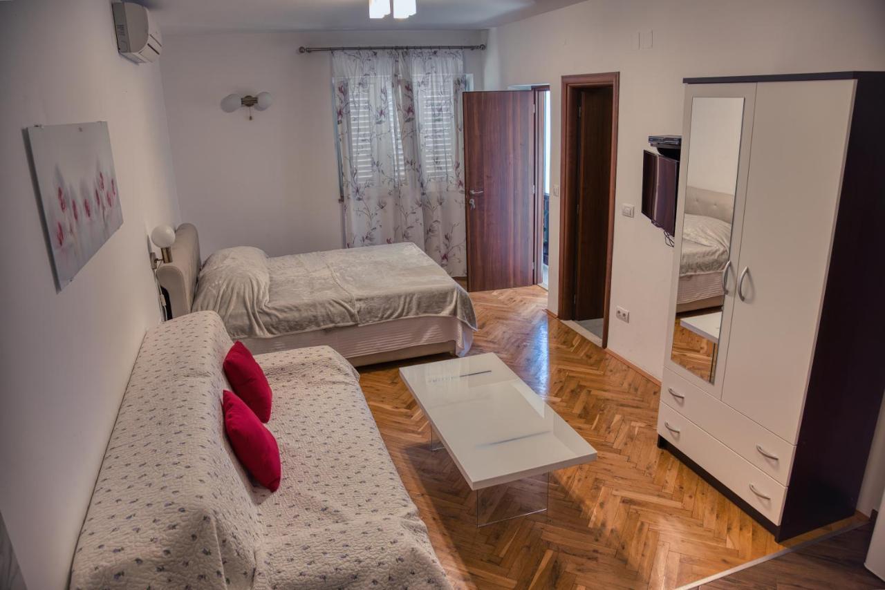 דוברובניק Guesthouse Victoria II מראה חיצוני תמונה
