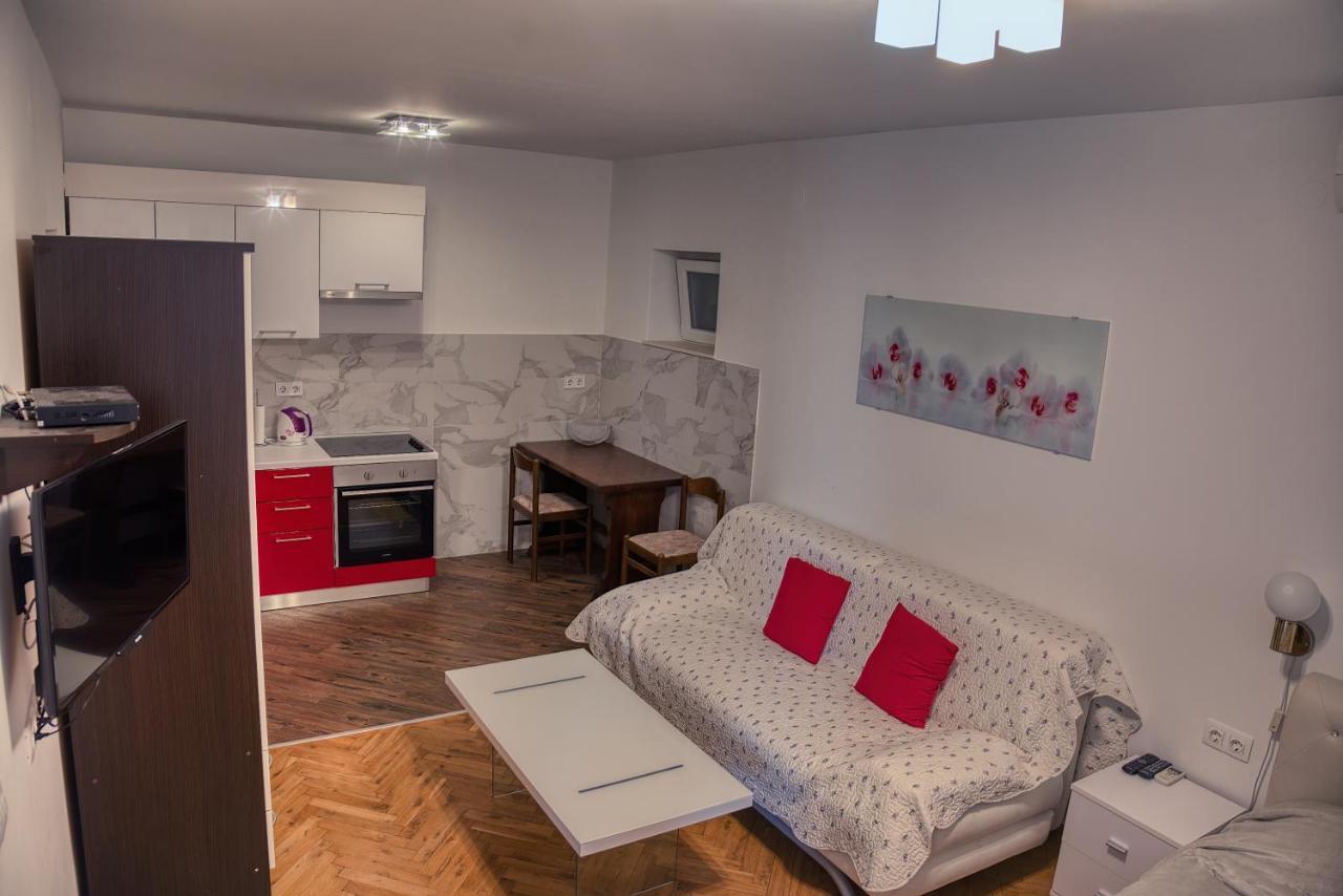 דוברובניק Guesthouse Victoria II מראה חיצוני תמונה